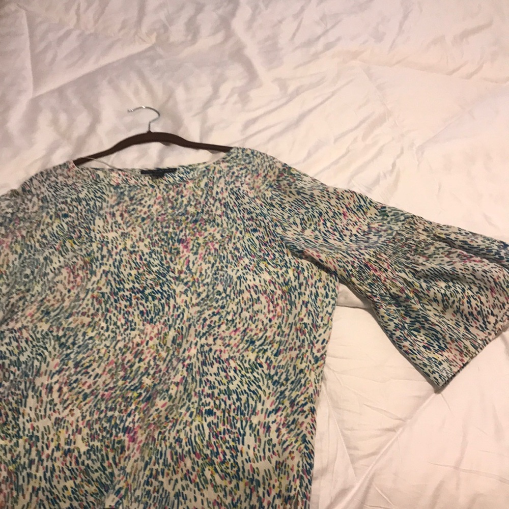 Ladies blouse with fan sleeve